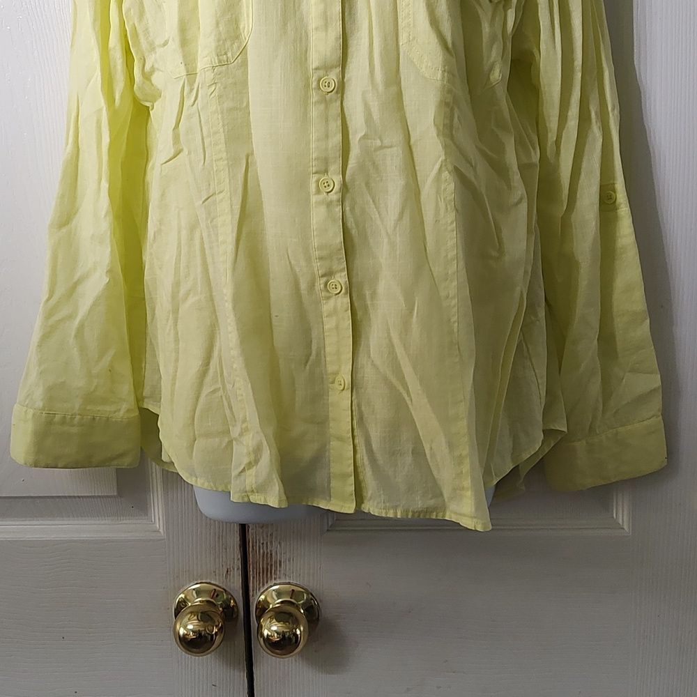 Chico's Yellow 2pc Set Button Down Blouse With Ta… - image 2